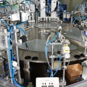 에어리스 콤팩트 자동 조립기